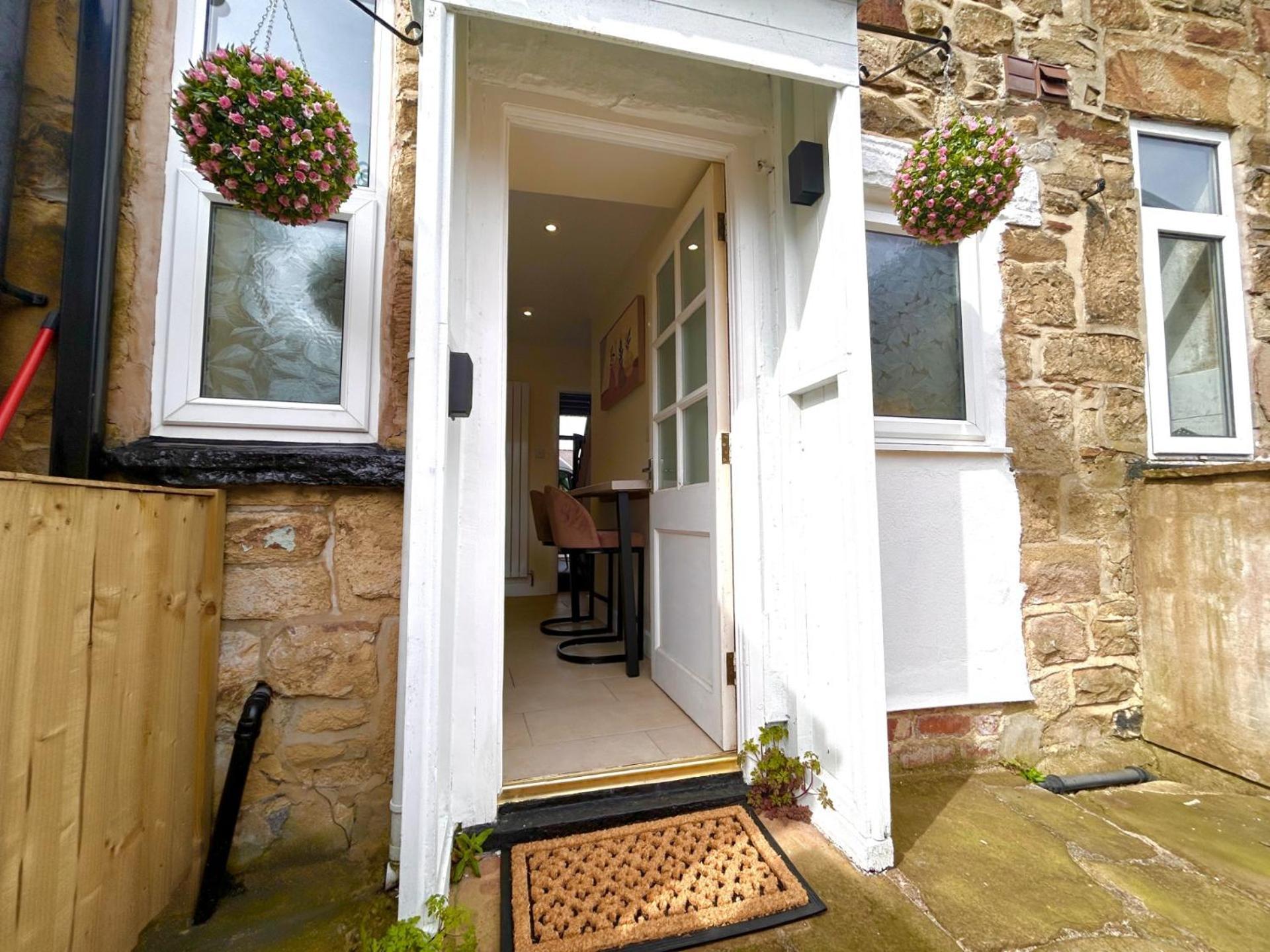 Central Buxton - Modern Cottage - Peak District Exterior photo
